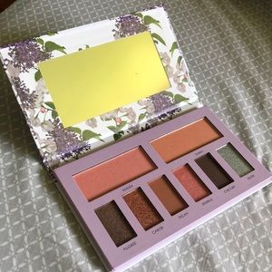 Sakura + Sage Eyeshadow palette